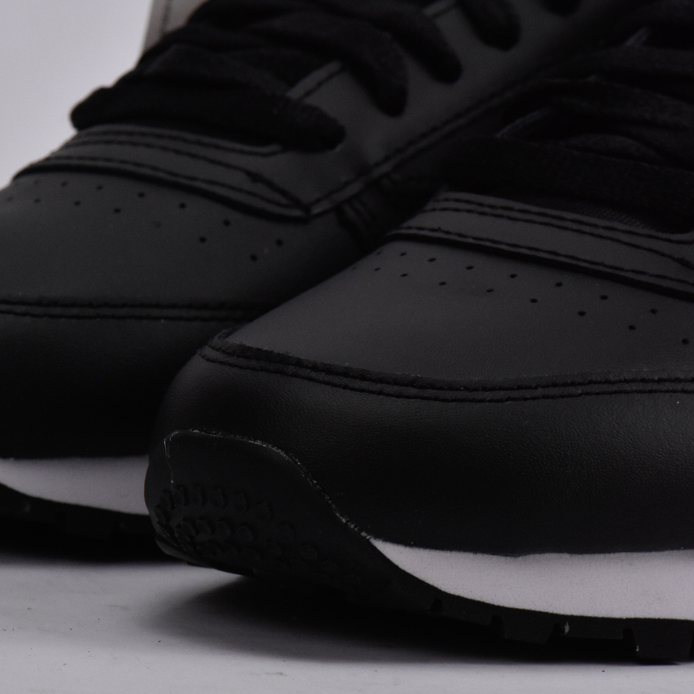 REEBOK CLASSIC LEATHER BLACK/BLACK/WHITE – Image 6